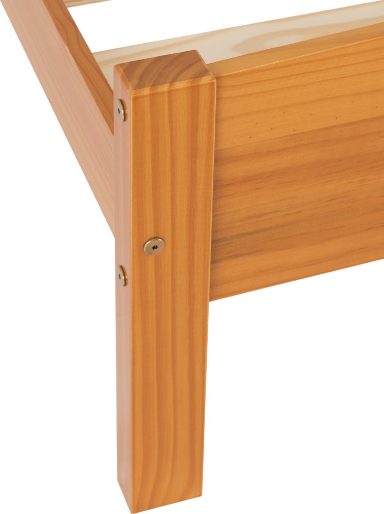 Amber 4'6" Bed