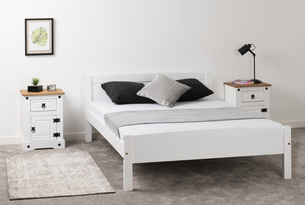 Amber 4'6" Bed