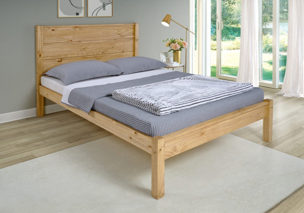 Barton 4'6" Bed