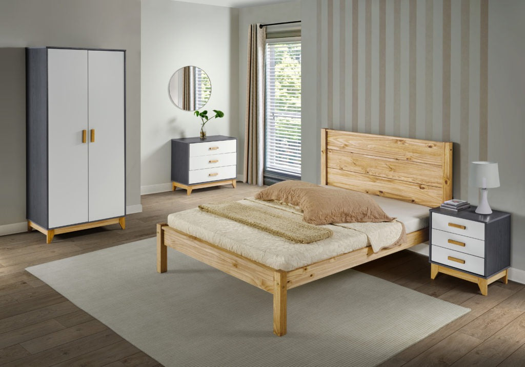 Barton 4'6" Bed