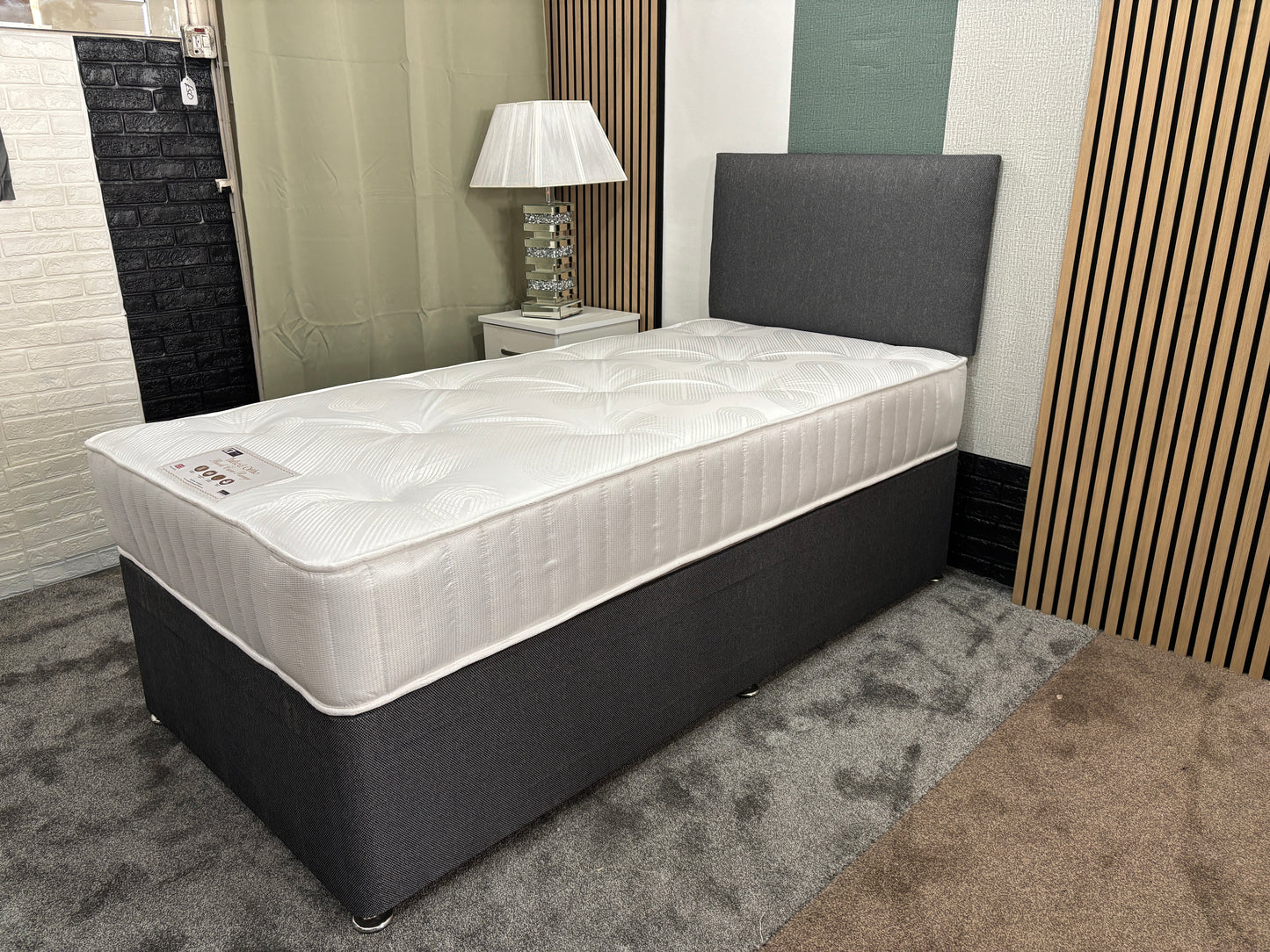 Tuffted Ortho Divan Bed