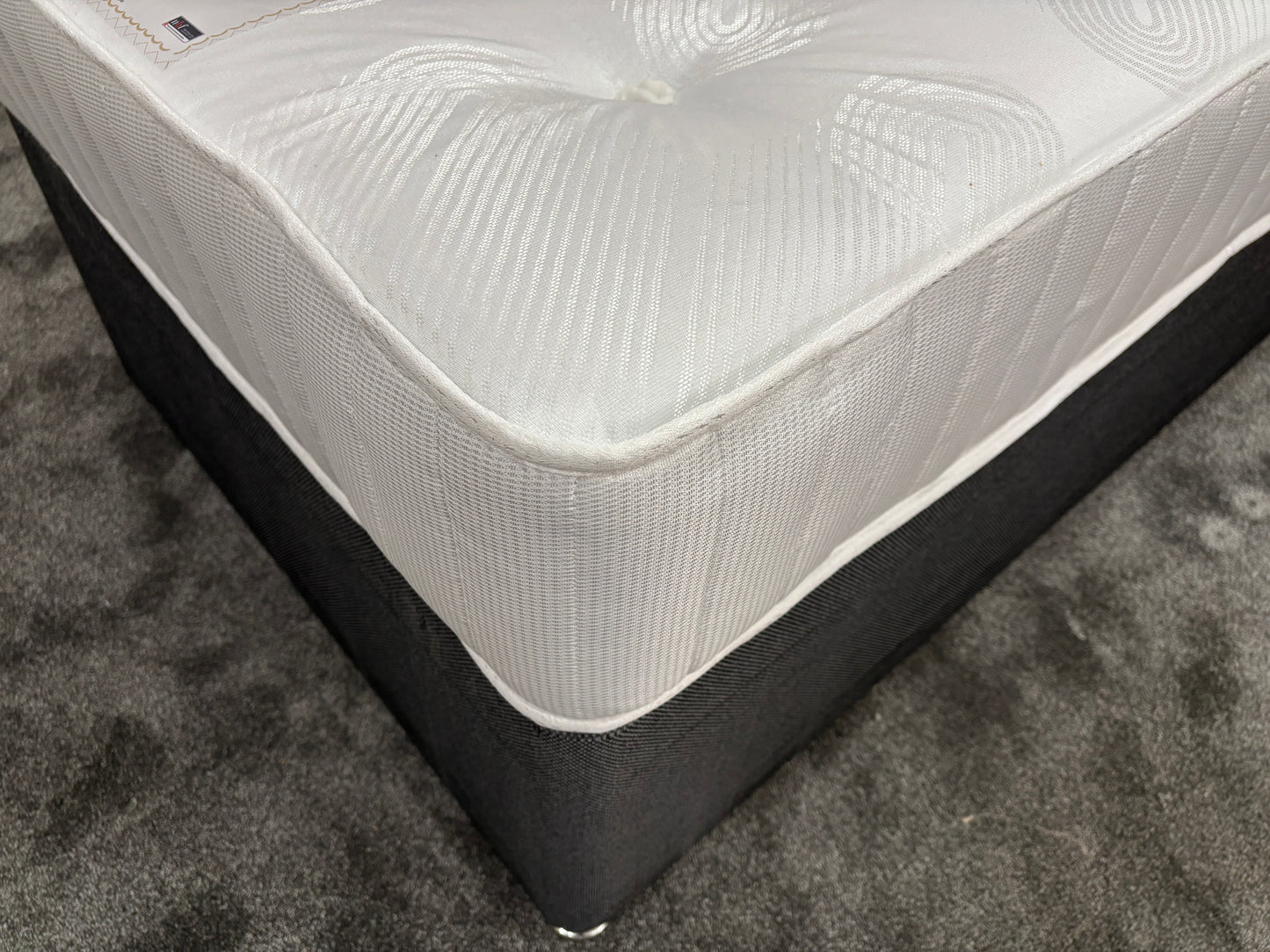 Tuffted Ortho (Commercial Range Mattress)