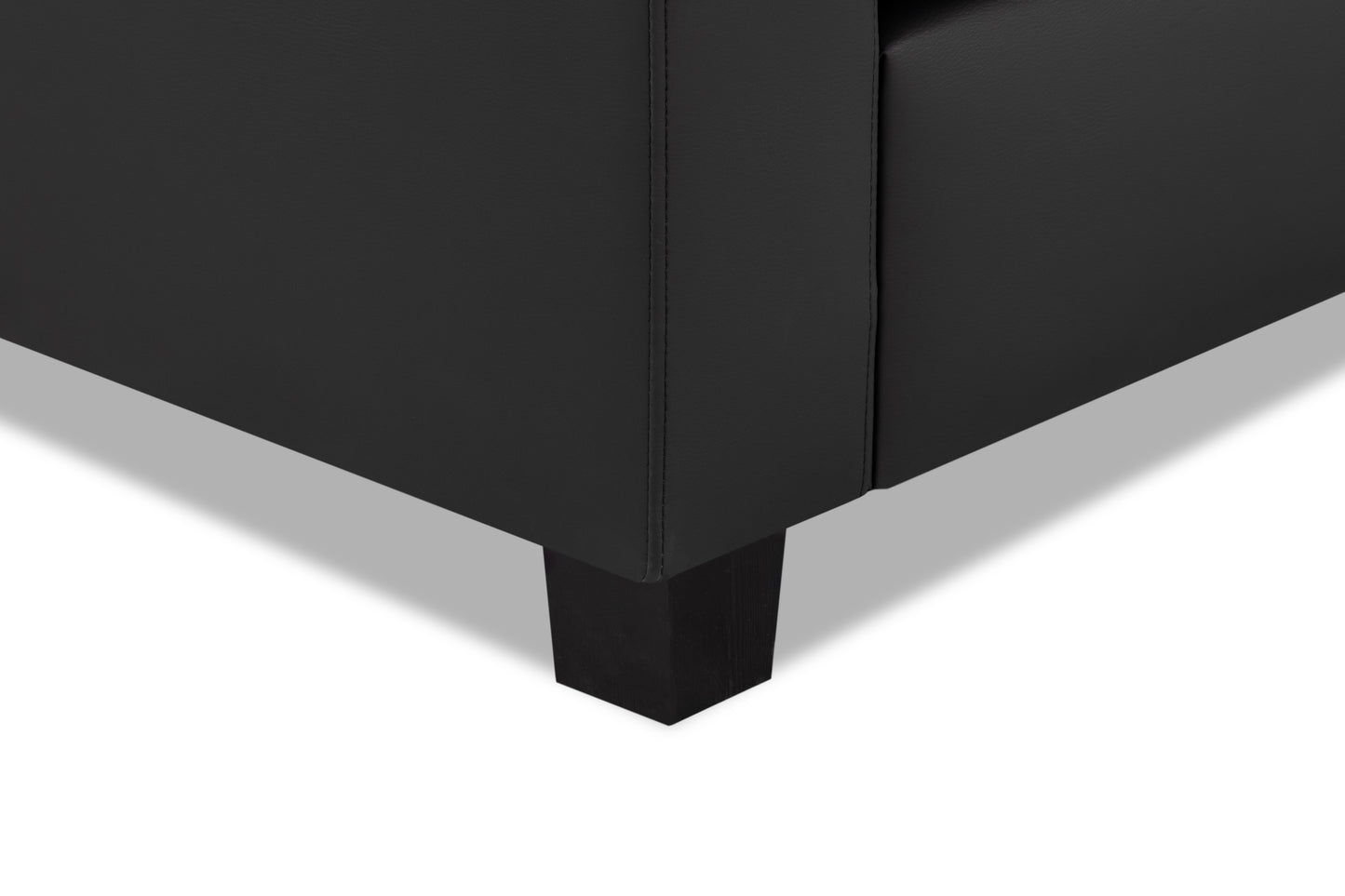Jerry Sofa Black
