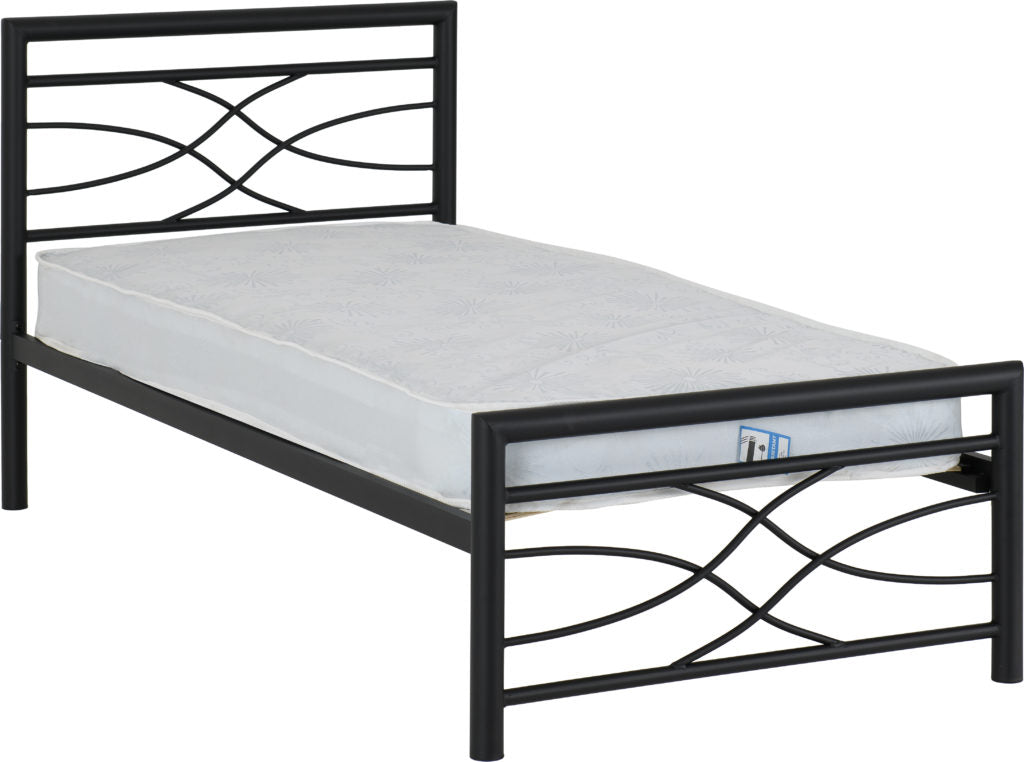 Kelly Bed 3'