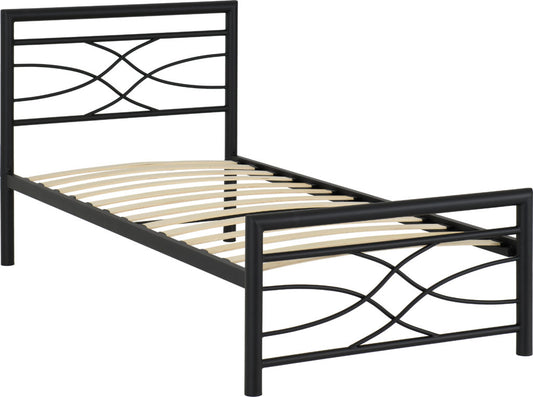 Kelly Bed 3'