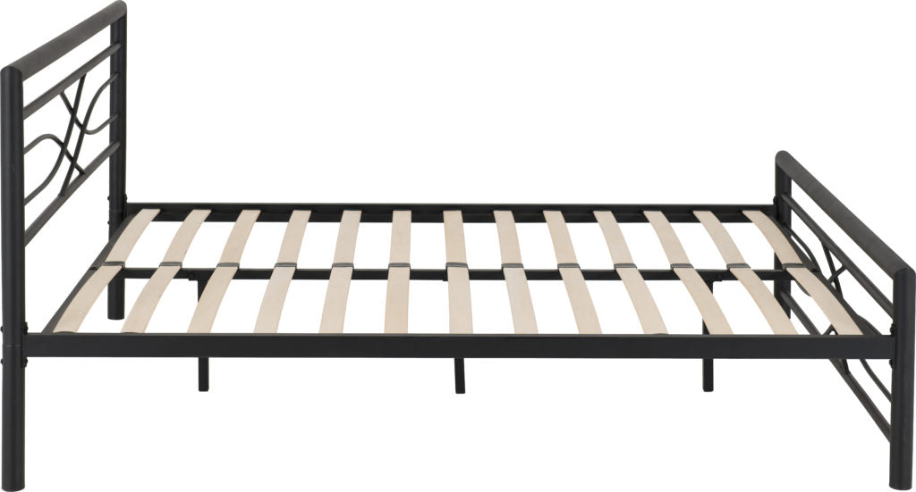 Kelly 4'6" Bed