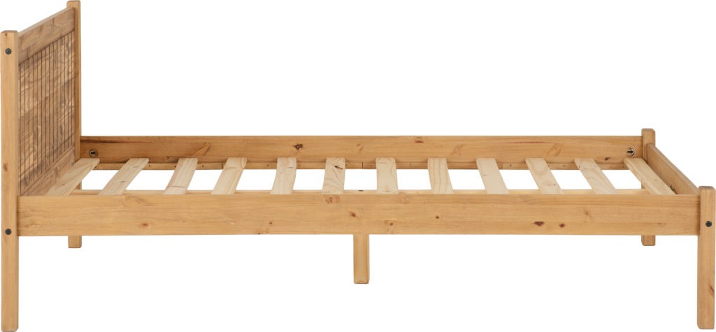 Maya 4'6" Bed