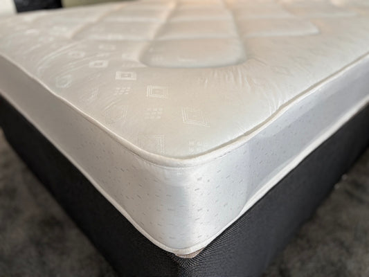 Reo Ortho (Commercial Range Mattress)