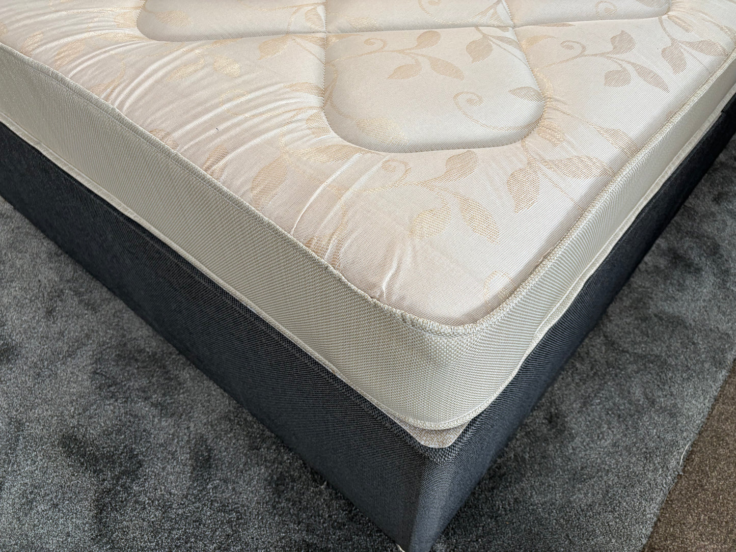 Reo Divan Bed